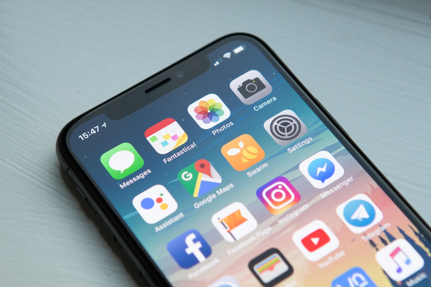Mobile device testing for responsive applications